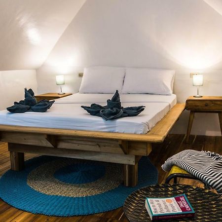 Garden Loft 90Sqm In The Heart Of El Nido- 2 Bedrooms Ngoại thất bức ảnh
